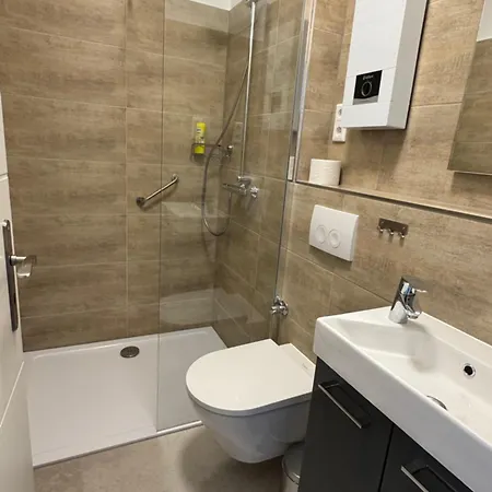 Guest house Downtown 38 *